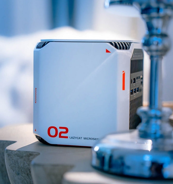 懒猫微服 LC-02 Ai私有云 2TB 升级32G 太空白